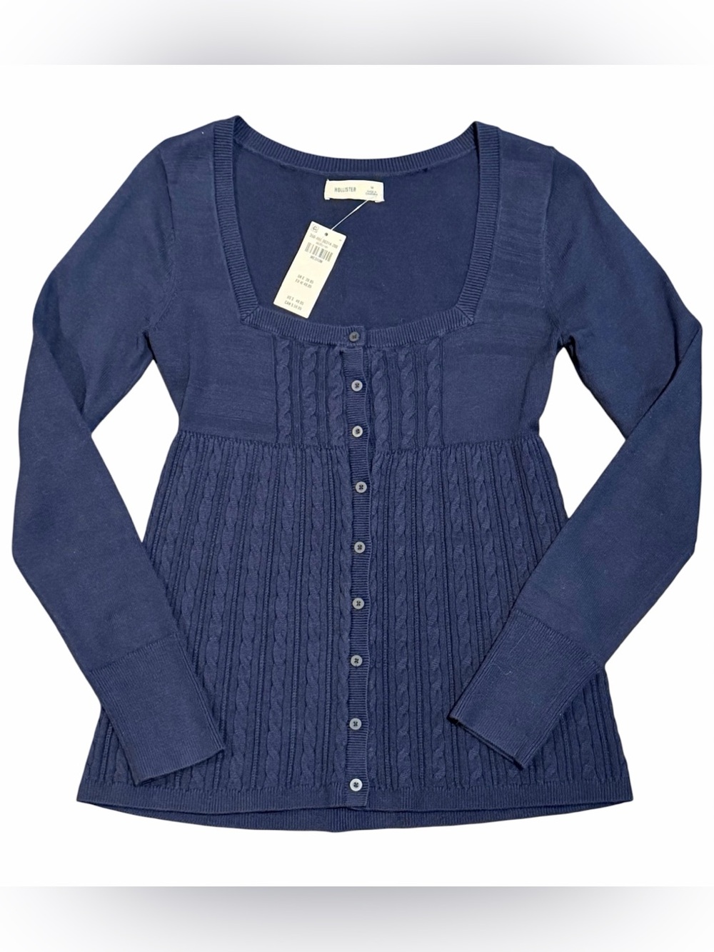 NWT Hollister Womens Navy Blue Babydoll Cable Knit Long Sleeve L 
Bella Swan